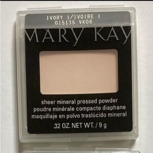 Mary Kay Cream Setting Powder Matte Finish